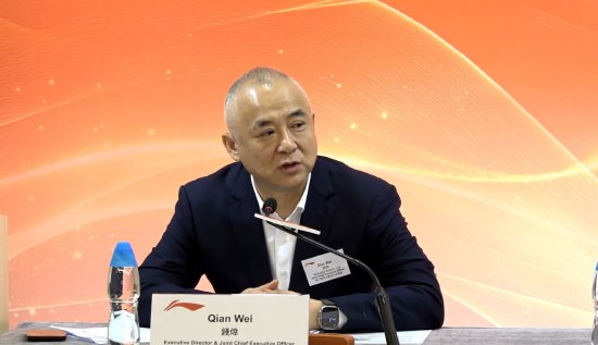 博盈证券 李宁集团联席CEO钱炜坦言线下客流下滑：持续推动线下渠道结构优化